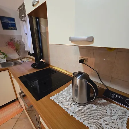 Cleo Apartman