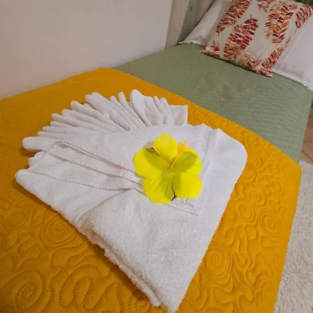 Cleo Apartment